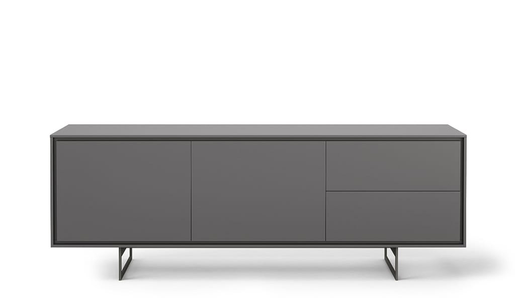 Sideboard Shadows